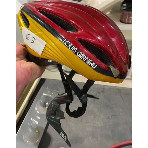 BICYCLE HELMET