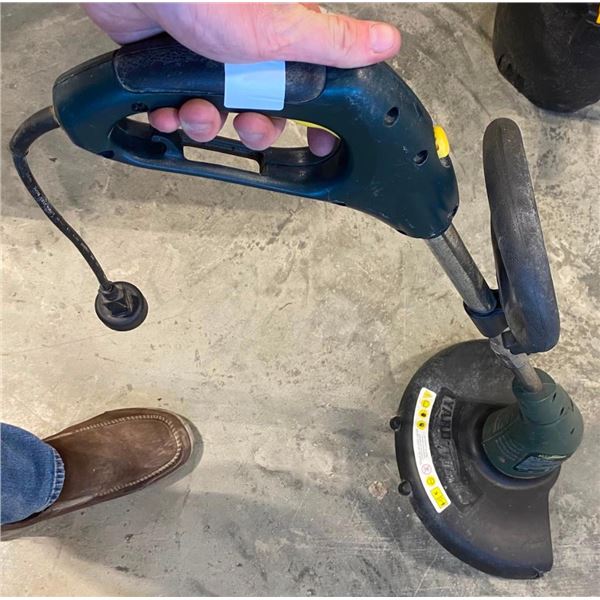 ELECTRIC WHIPPER SNIPPER