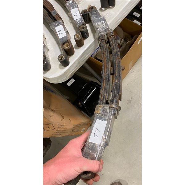 PAIR OF 24IN TRAILER LEAF SPRINGS