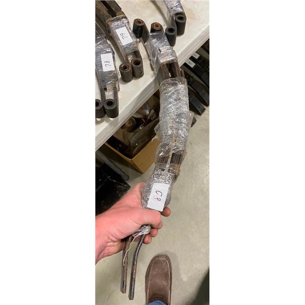 PAIR OF 25IN TRAILER LEAF SPRINGS