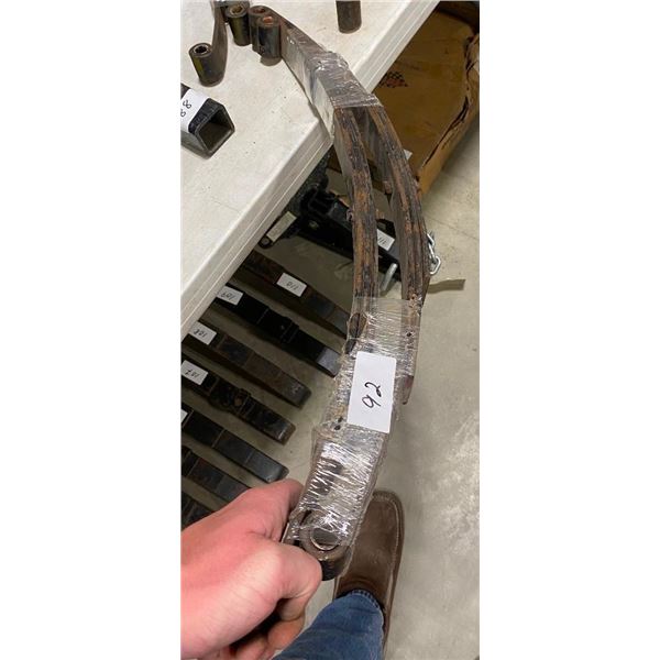 PAIR OF 26IN TRAILER LEAF SPRINGS