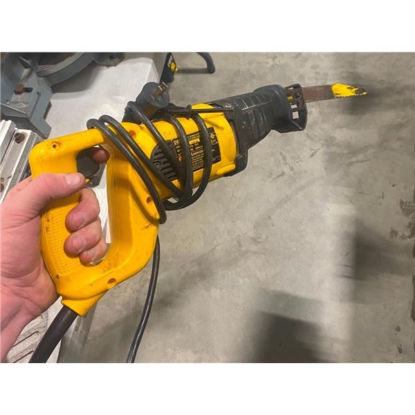 DEWALT SAWZALL
