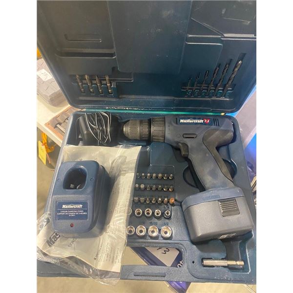 MASTERCRAFT DRILL WITH BATTERY AND CHARGER