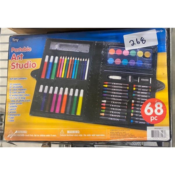 PORTABLE ART STUDIO