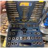 Image 1 : TAP AND DIE SET