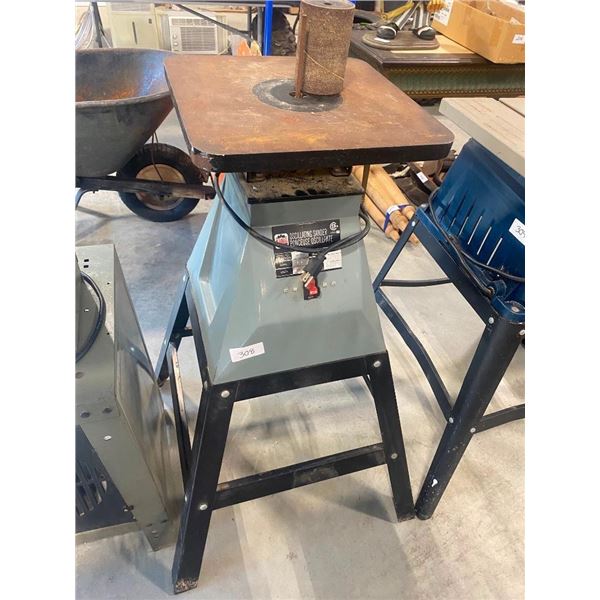 KING CANADA OSCILLATING SANDER
