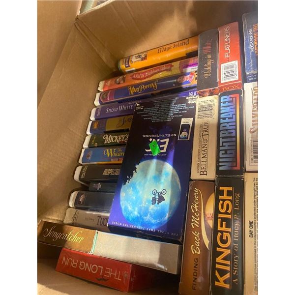 BOX OF ASSORTED VHS MOVIES