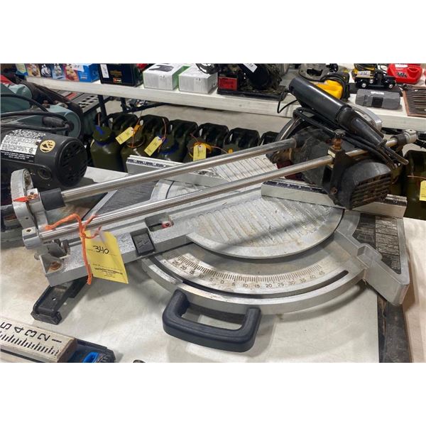 SLIDING DELTA TRIM SAW