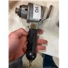 Image 1 : DUAL ACTION AIR SANDER