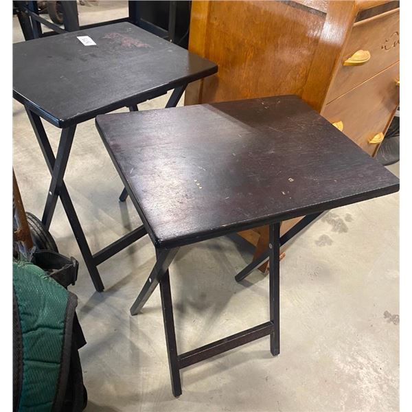 2 TV TRAYS