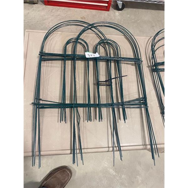 6 TOMATO GROWING FENCES