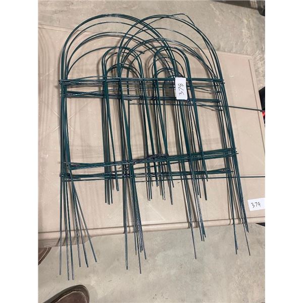 6 TOMATO GROWING FENCES