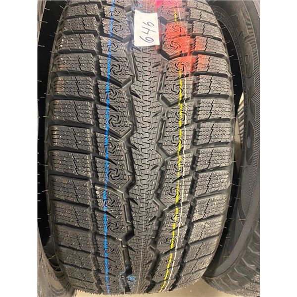 235/45 R17 TOYO TIRE