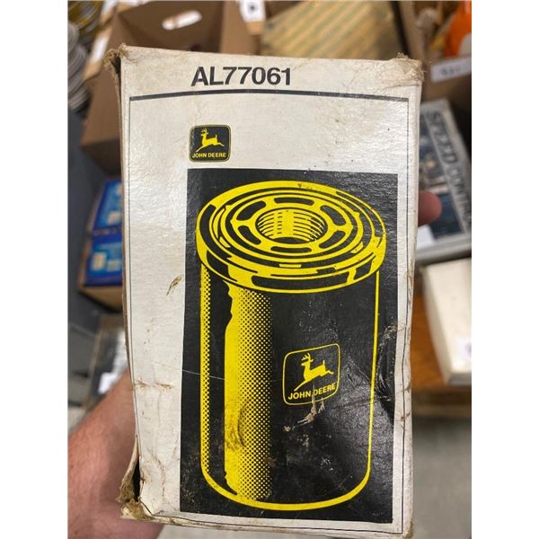 JOHN DEERE FILTER