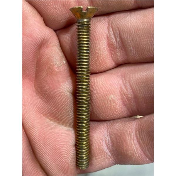 APPROX. 100 OF 2.5X3/16IN SCREWS