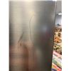 Image 3 : 30X30X65IN LG REFRIGERATOR - SMALL SCRATCH ON TOP RIGHT CORNER AND 2 SMALL DINGS BOTTOM RIGHT CORNER