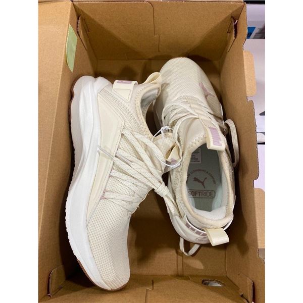SIZE 9 WOMENS PUMA SHOES