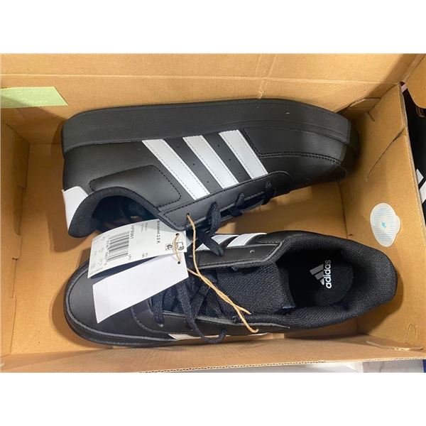 SIZE 5 ADIDAS CASUAL SHOES