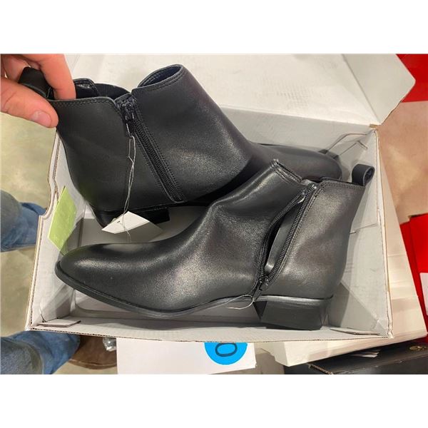 SIZE 10 WOMENS ALDO DRESS BOOTS