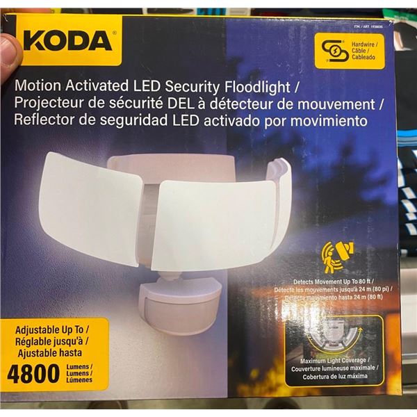 MOTION ACTIVATED LED FLOOD LIGHT