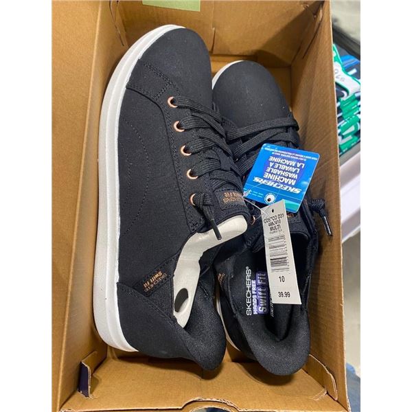 SIZE 10 WOMENS SKETCHERS SHOES