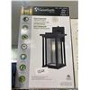 Image 1 : OUTDOOR LED WALL LANTERN