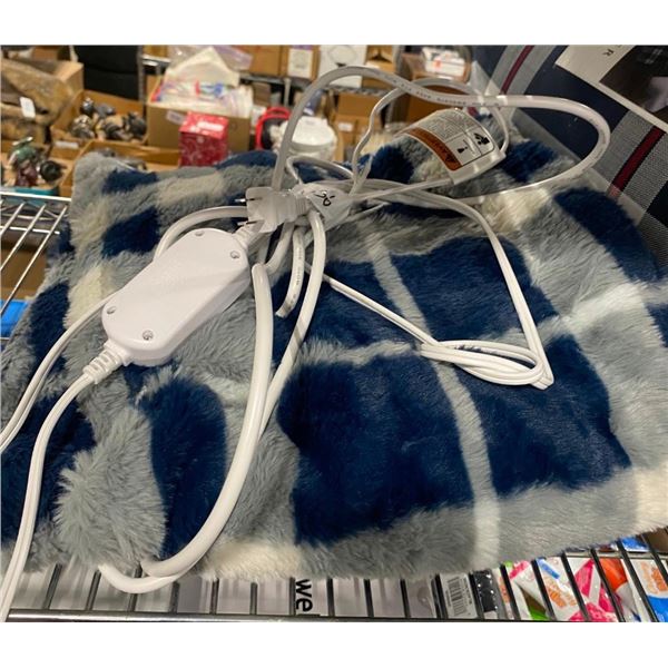 HEATED BLANKET