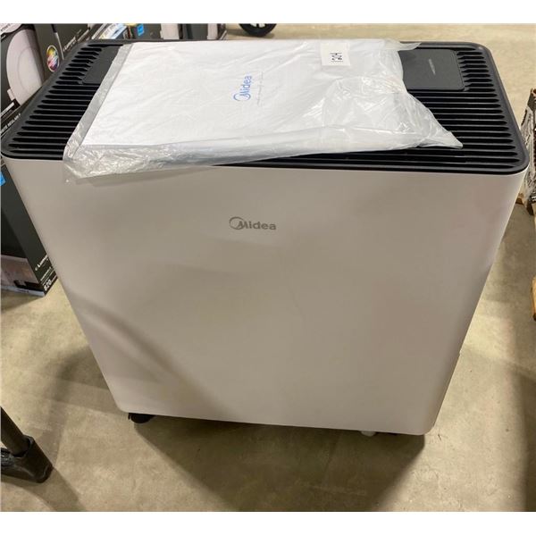 MIDEA DEHUMIDIFIER - OUT OF BOX