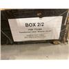 Image 2 : BOX 2 OF 2 OF AN EXTENDABLE TABLE