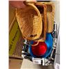 Image 1 : BOX LOT OF ASSORTED BASKETS