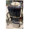Image 1 : WATER DISPENSER - USED
