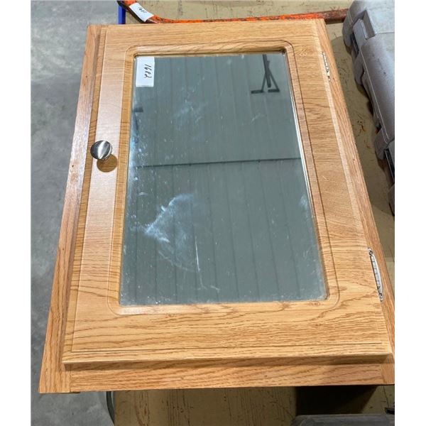24X18IN WALL CABINET