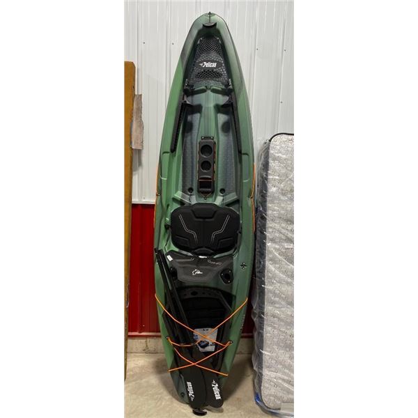 9.5FT PELICAN KAYAK WITH PADDLE - NICE UNIT