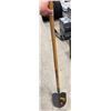 Image 1 : GARANT PRO POINTED SHOVEL