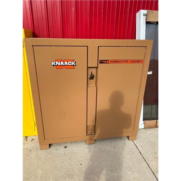 5FTX30INX61IN KNAACK STORAGE CABINET