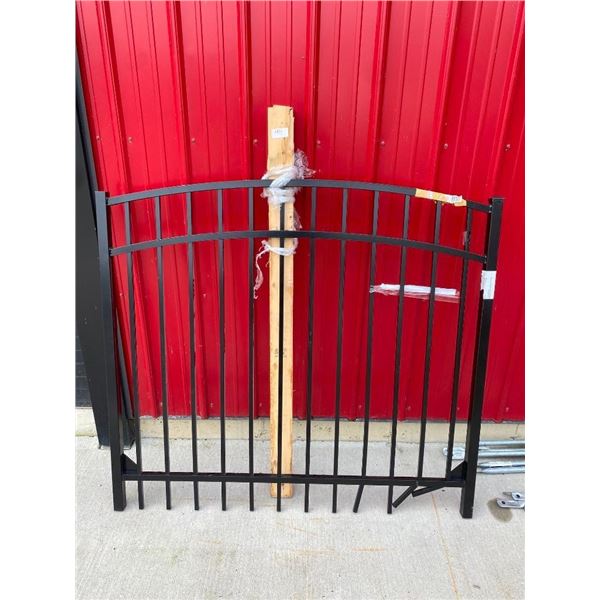 56IN ALUMINIUM FENCE - DENTED ON BOTTOM