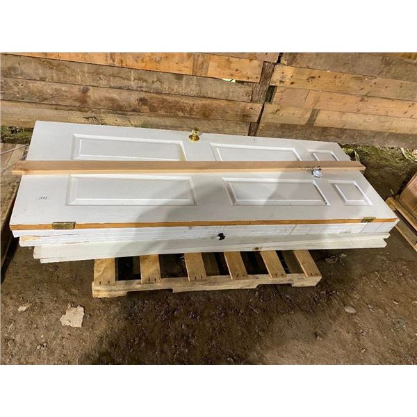 PALLET OF ASSORTED DOORS