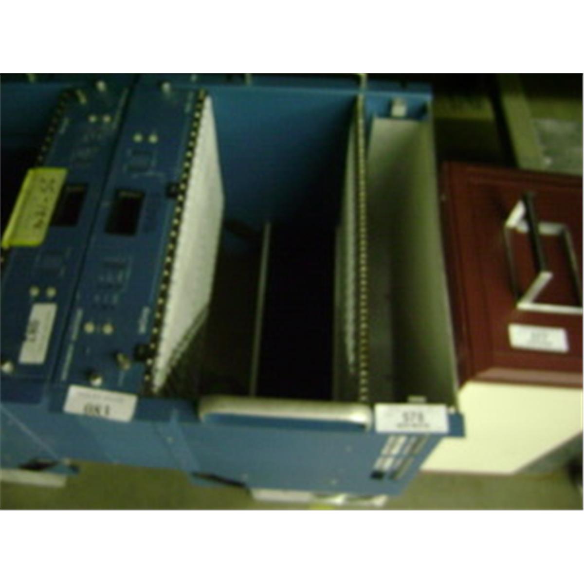 LECROY INSTRUMENT MAINFRAME 8025