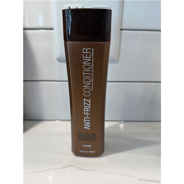 Brazilian blowout antifreeze conditioner 350 ML