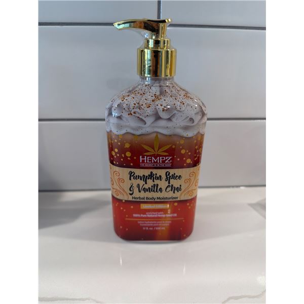 HEMPZ pumpkin spice and vanilla chai, herbal body moisturizer, limited edition 500 ML