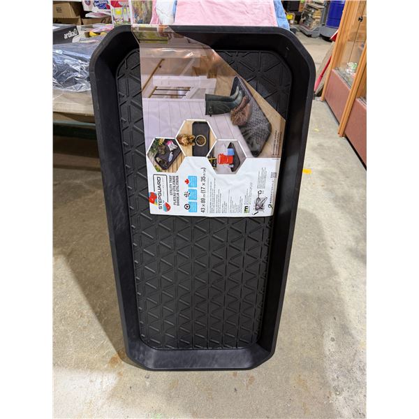 Step guard utility tray