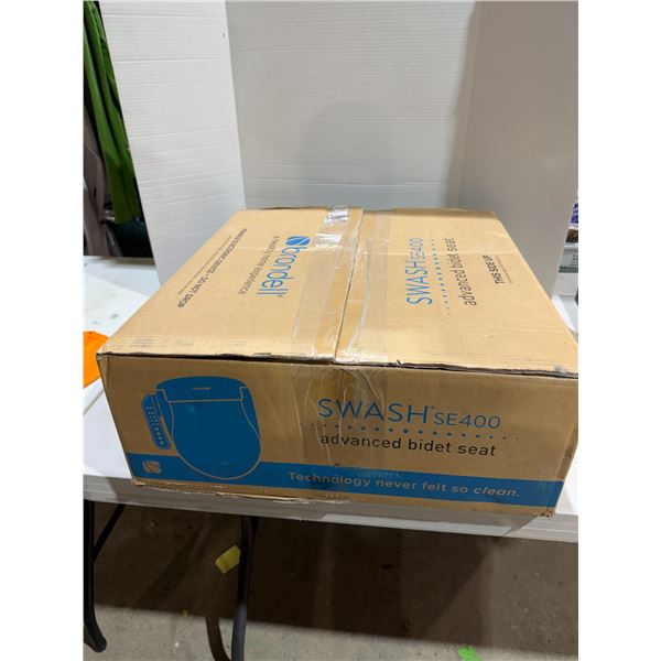 SWASH  SE 400 advanced bidet seat