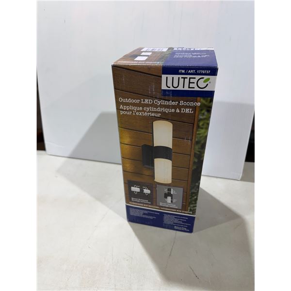 LUTEO outdoor LED cylinder sconce