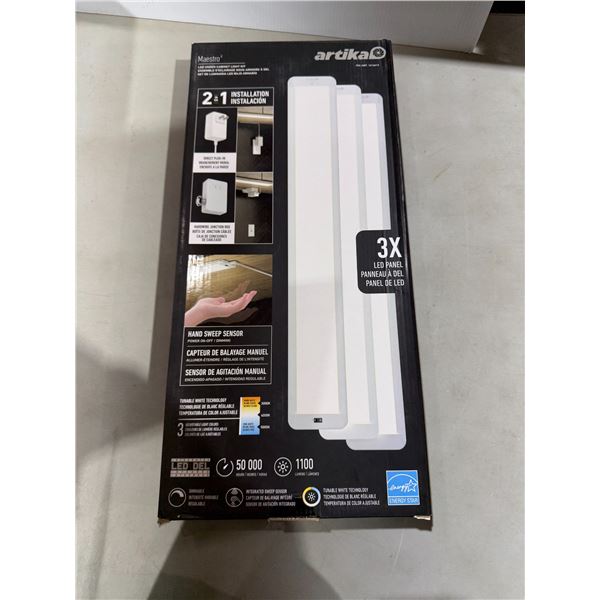 MAESTRO  LED undercabinet light kit