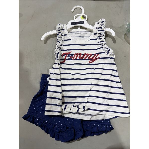 Tommy Hilfiger 4T