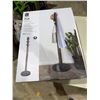 Image 1 : UMBRA Flip coat rack
