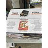 Image 4 : NINJA FOODI 4-IN-1 10QT DUALZONE AIR FRYER - TESTED WORKING, RETAIL $269