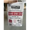 Image 3 : CASE OF KIRKLAND FULL SYNTHETIC SAE OW-20 MOTOR OIL. (2 X 4.73 LITRES)