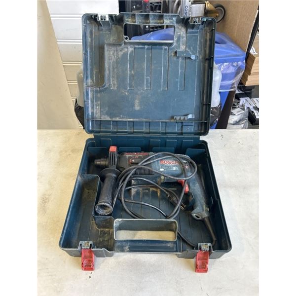 BOSCH BULLDOG HAMMER DRILL IN CASE