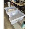 Image 2 : GO4GREEN 5 COMPARTMENT TRAYS (100 UNITS), AND 5 PLASTIC TOTES (2 HAVE DAMAGE TO HANDLES)